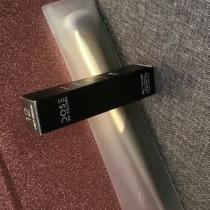 Dose of colors Meet Your Hue 12 light medium and Complex Culture Precision Brush